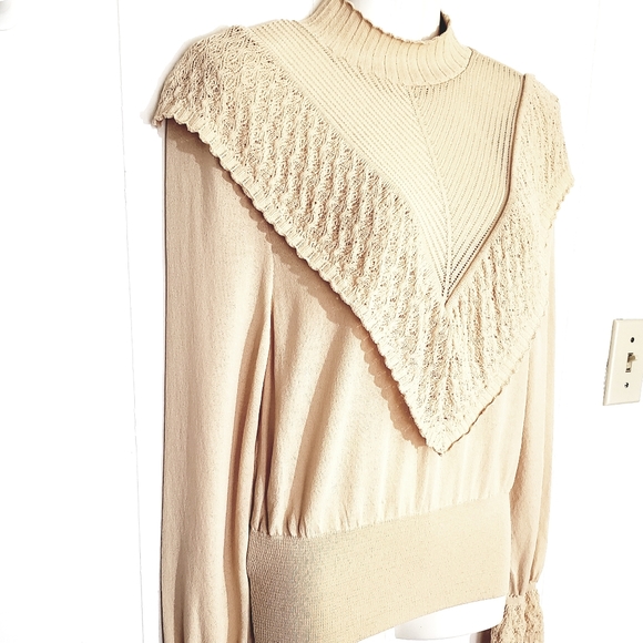 Zara Ruffled & Mock Neck Sweater Size M - Picture 2 of 4
